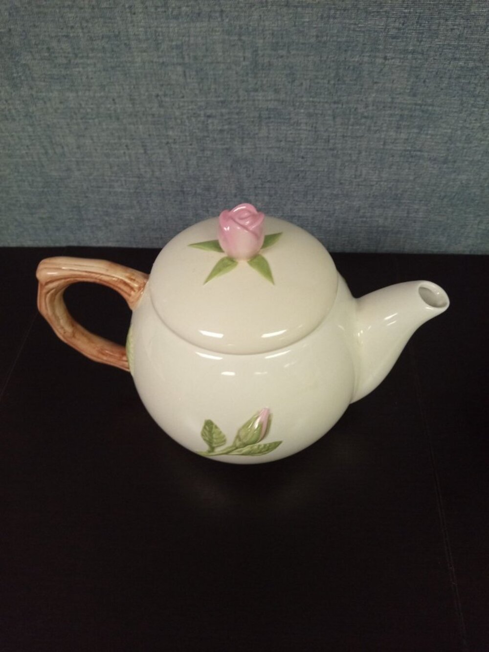 Vintage Teleflora Pink Rose Ceramic TeaPot from the 1980's - Picture 6 of 9